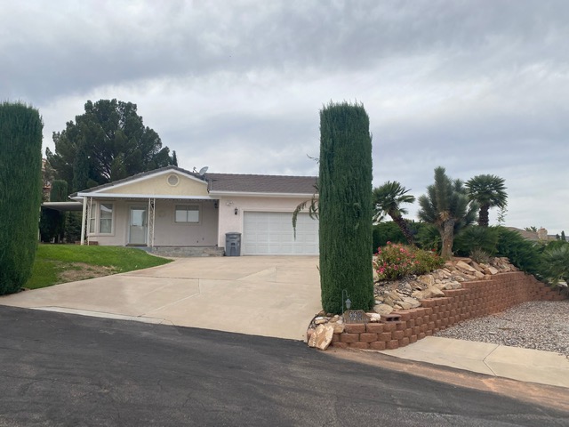 660 Vermillion Ave.