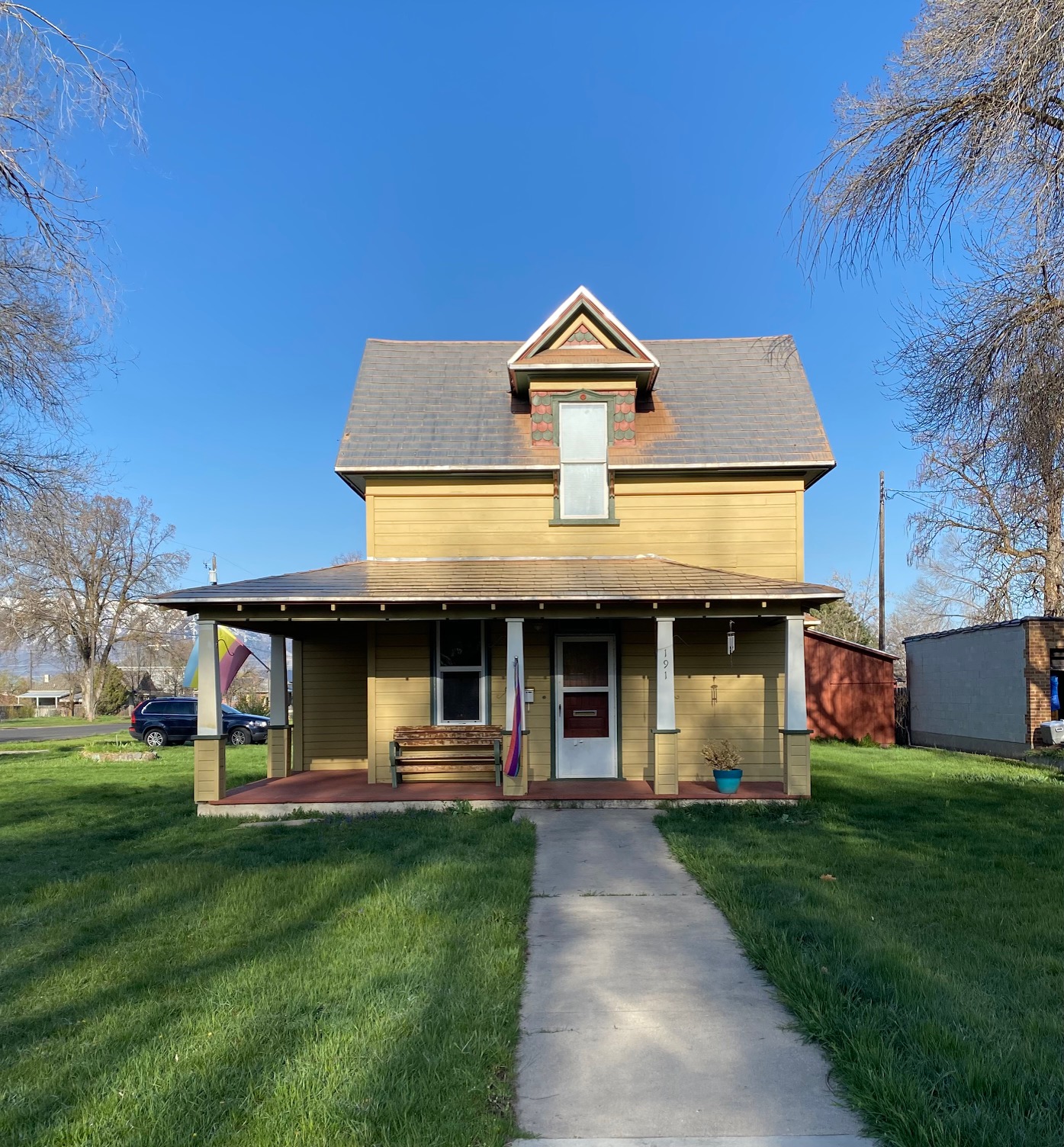 Property main image