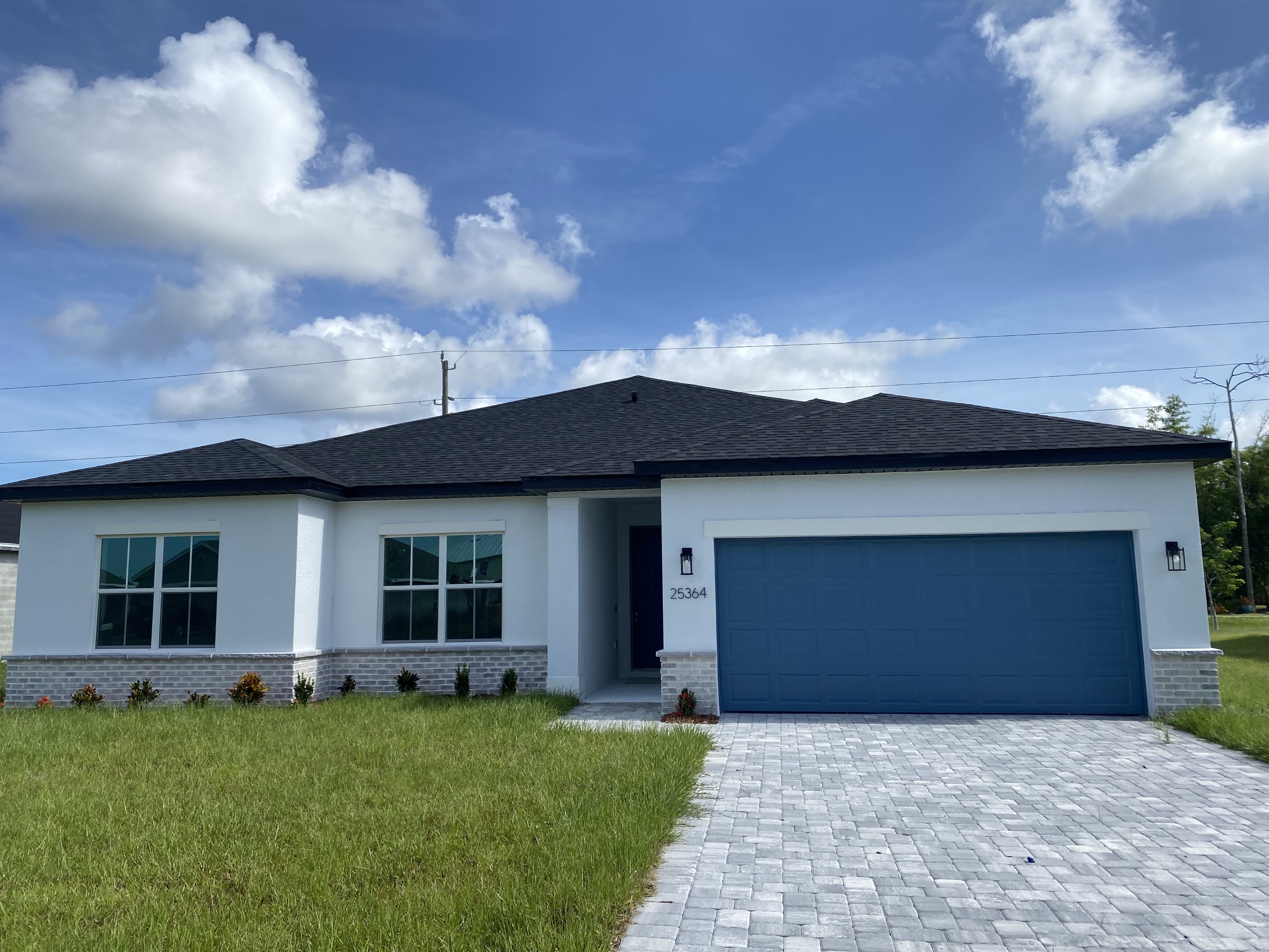 25364 Alicante Dr
