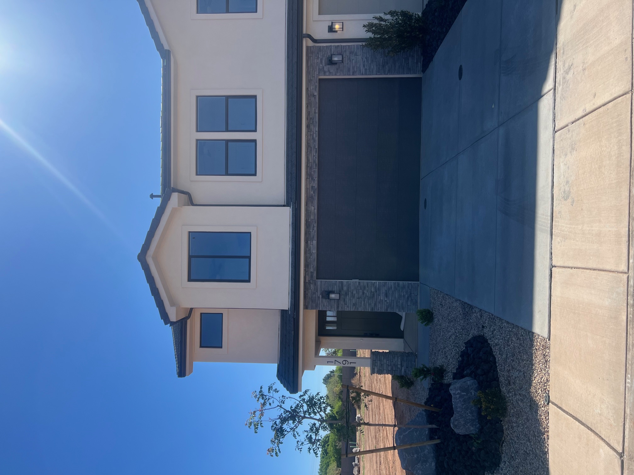 1817 S Livy Ln - 1
