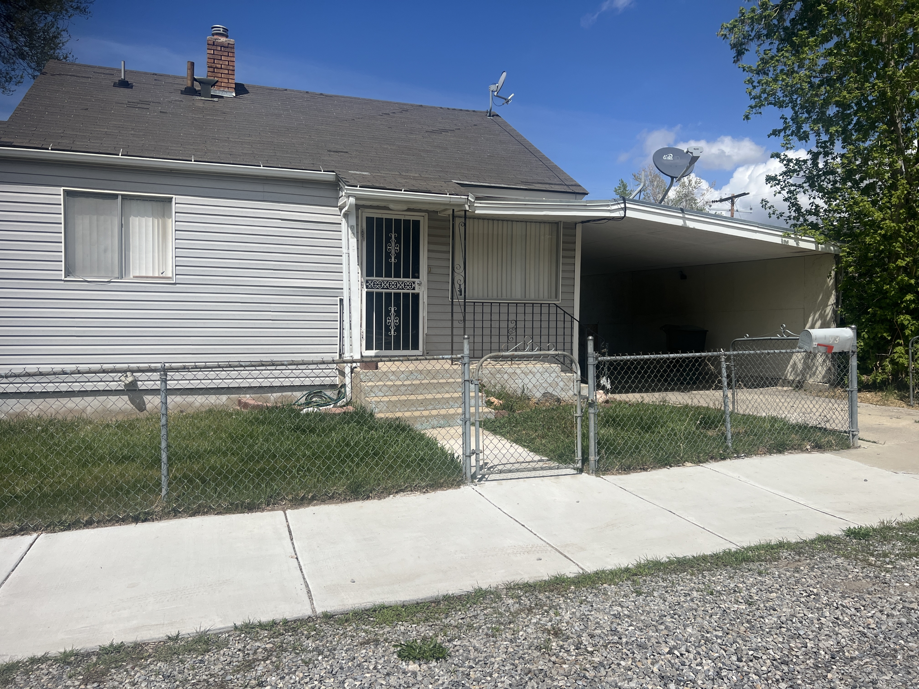 93 E. Pinehurst Ave