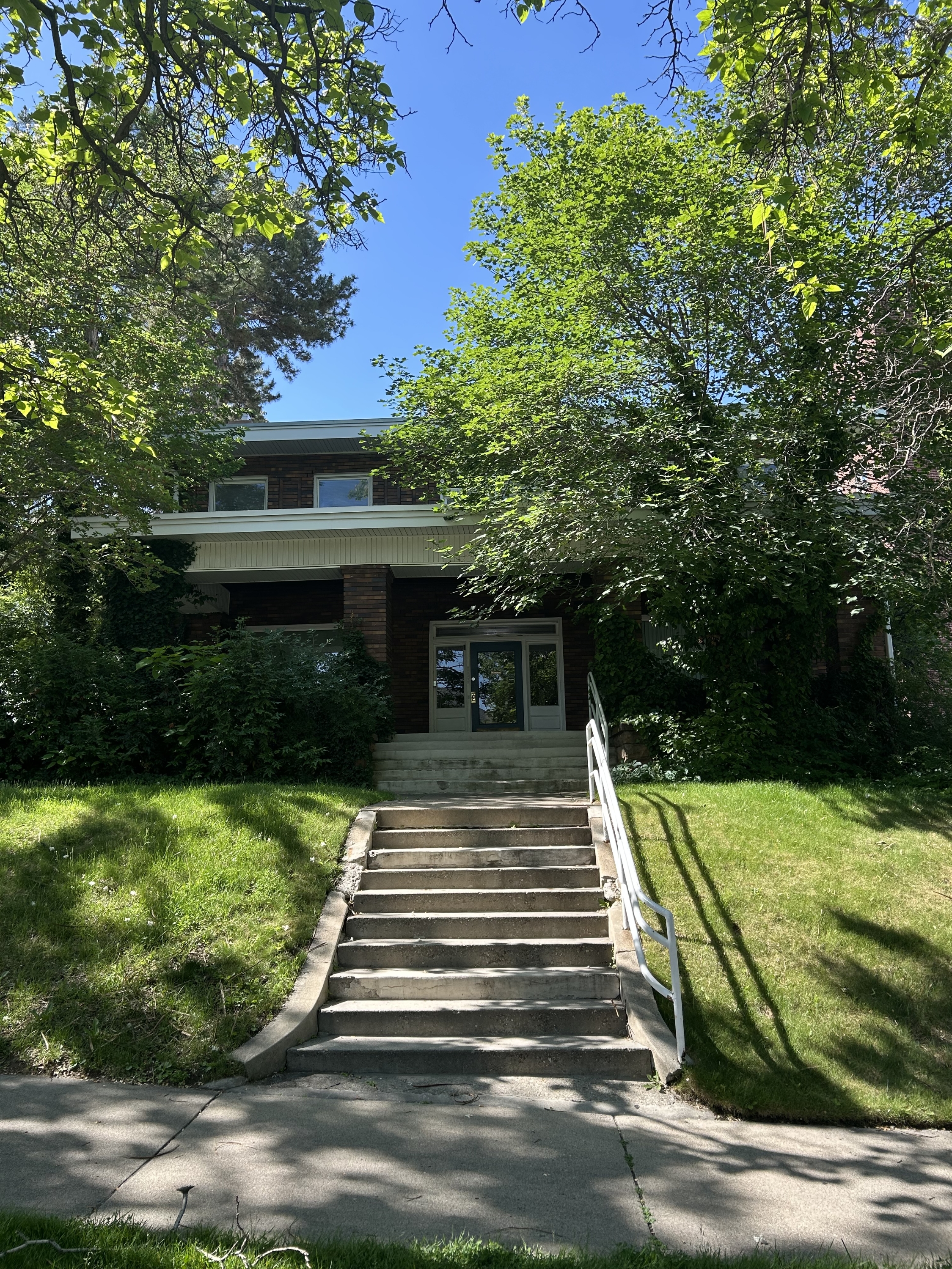 1278 East 100 South