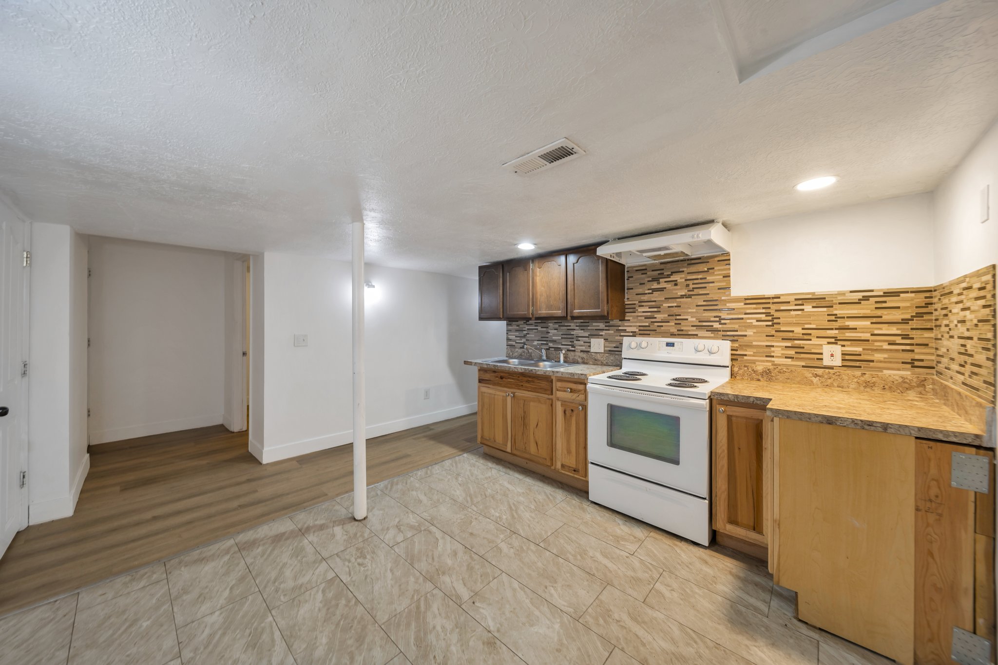 4361 W 5015 S #BSMT - 1