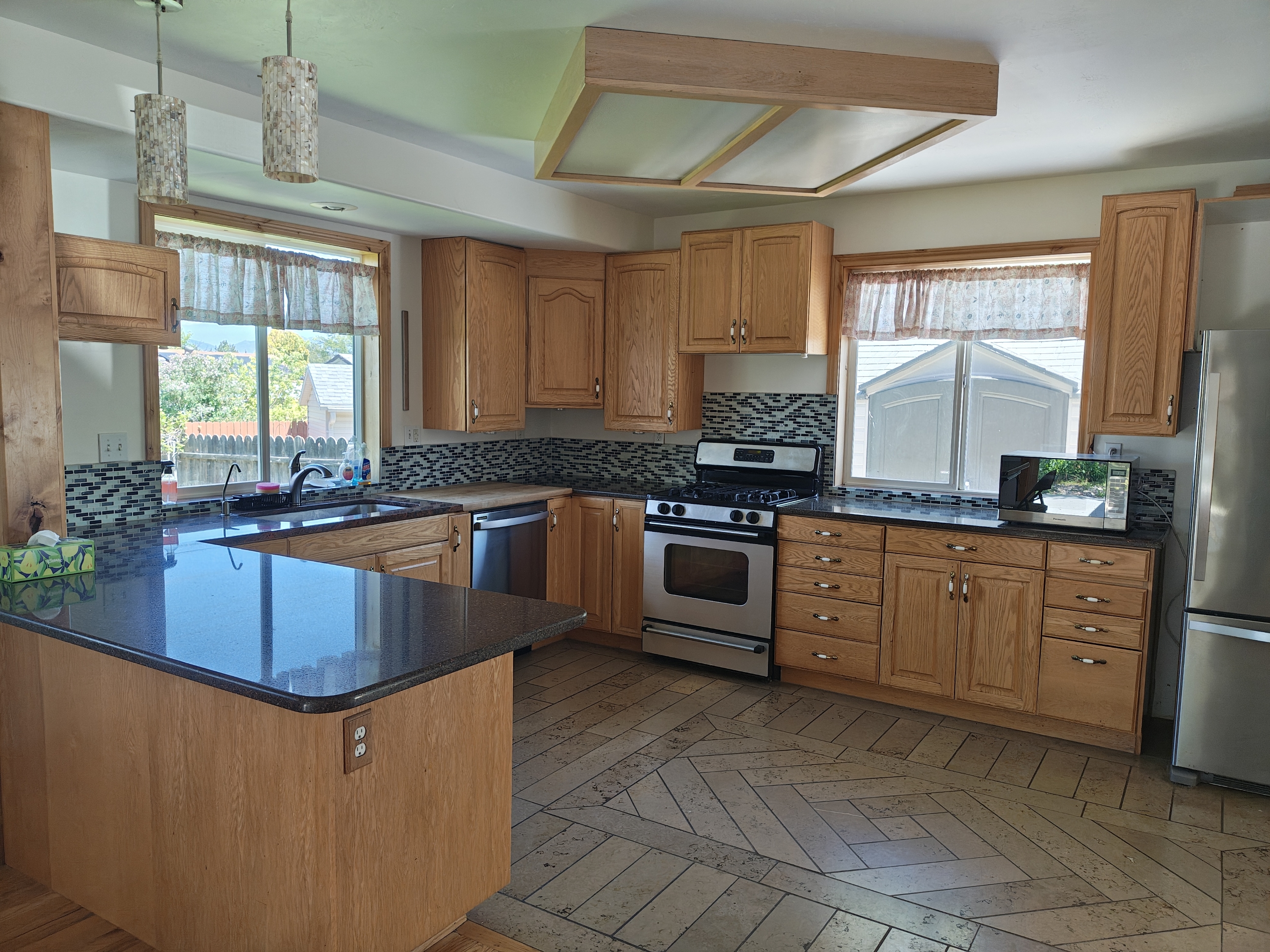 Property thumbnail image