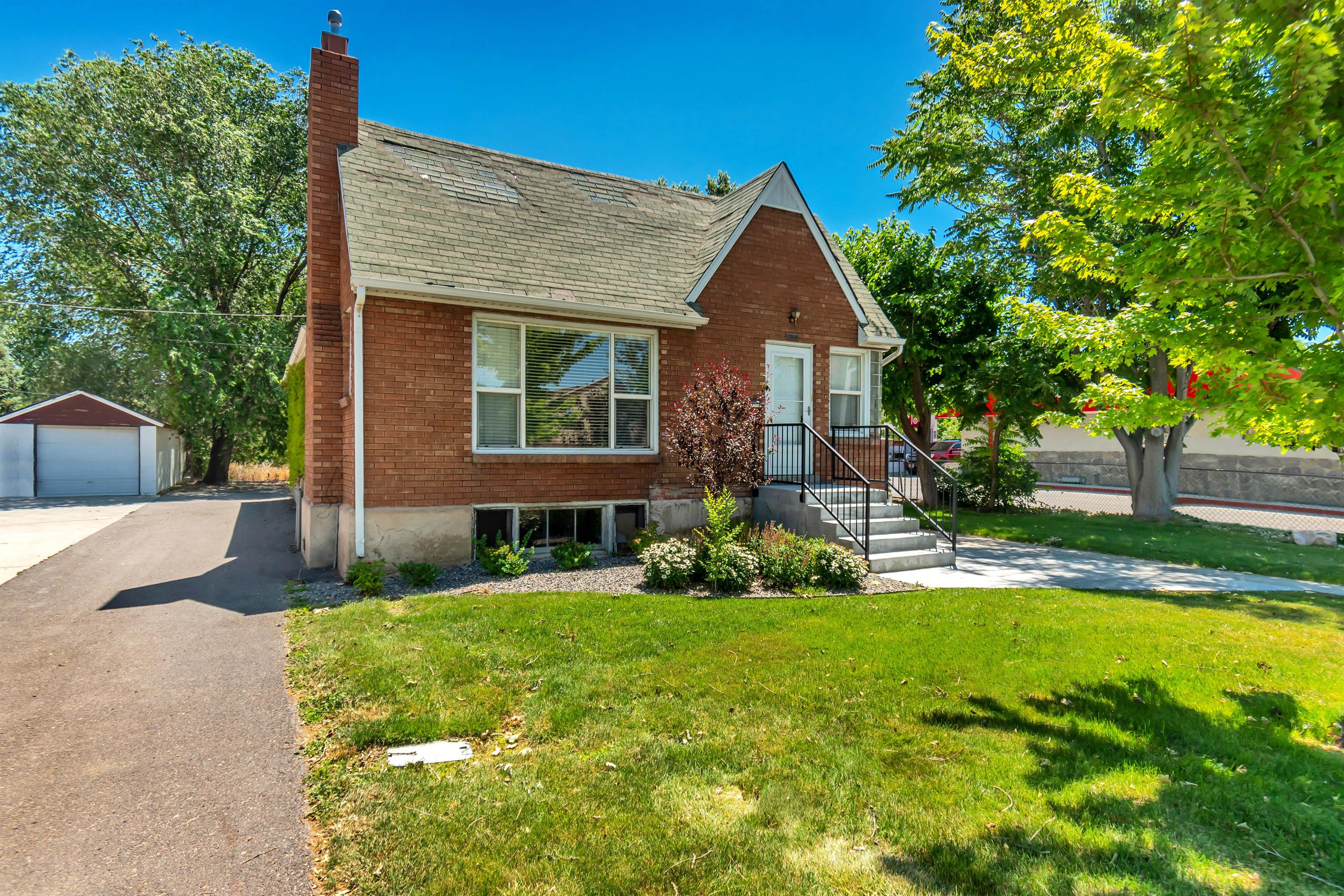 Property thumbnail image