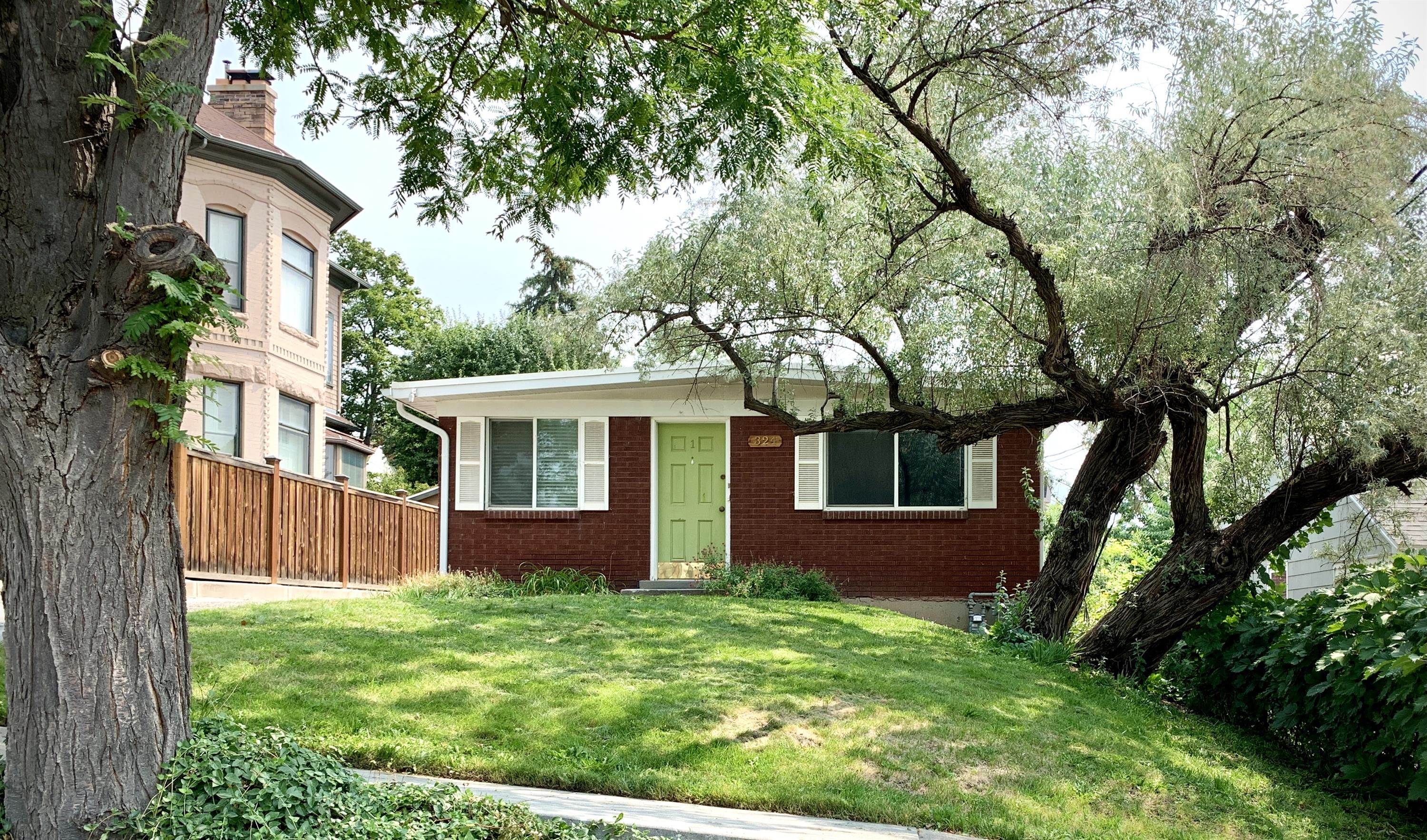 324 G Street - 2