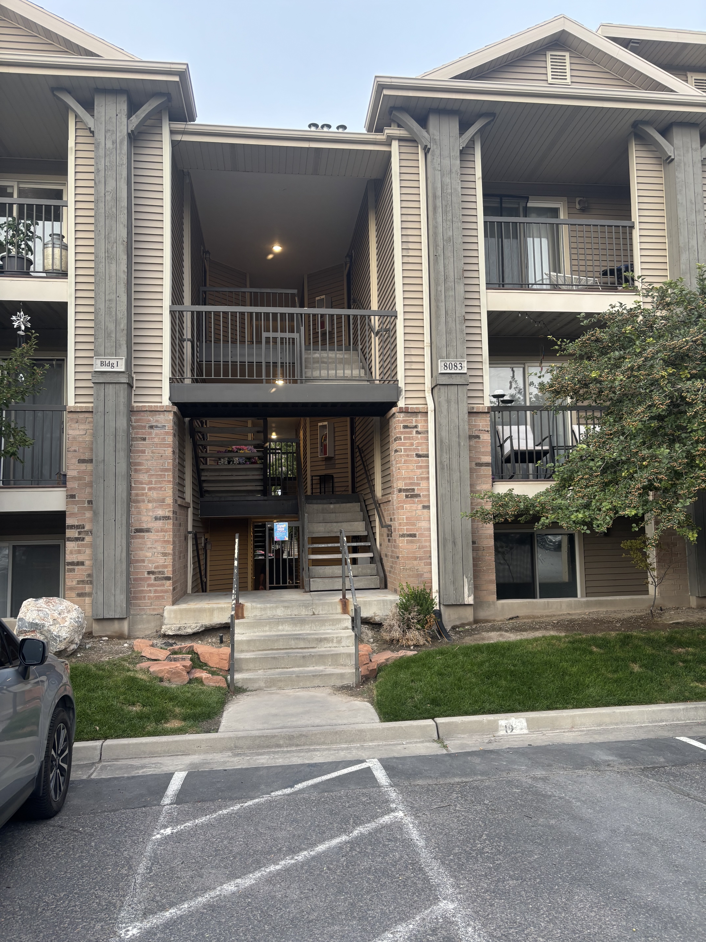 8083 North Ridge Loop East #18