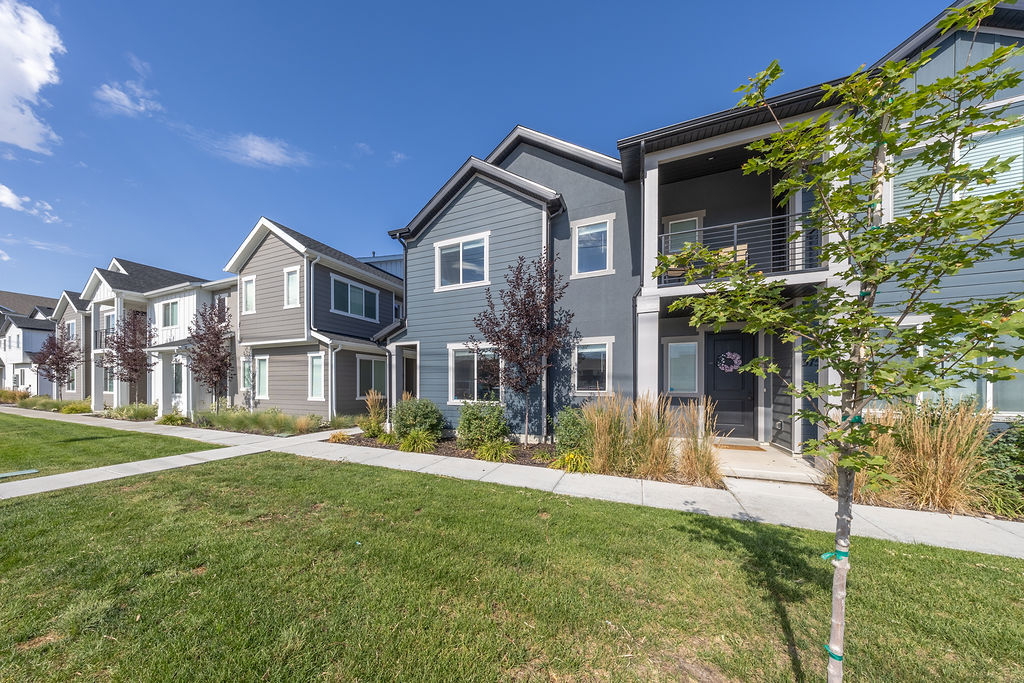 3758 South 3300 West