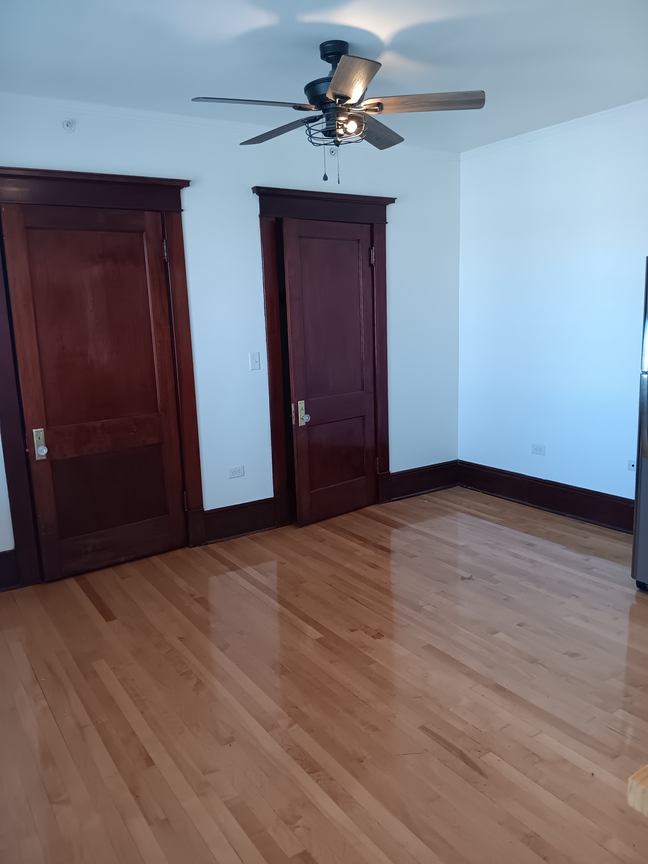 ID - 200 S Main St - 15