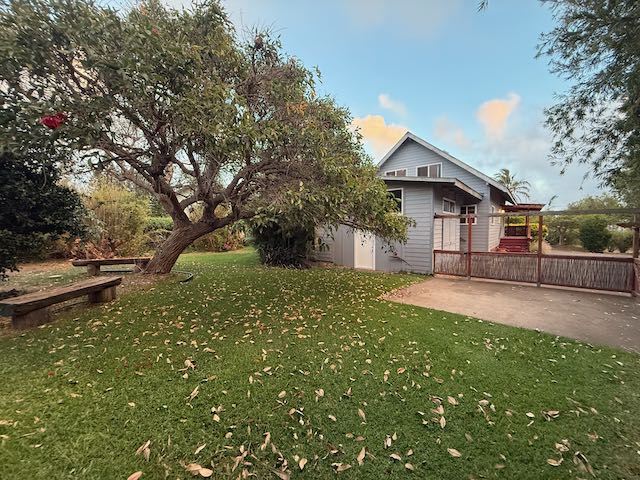 Property thumbnail image