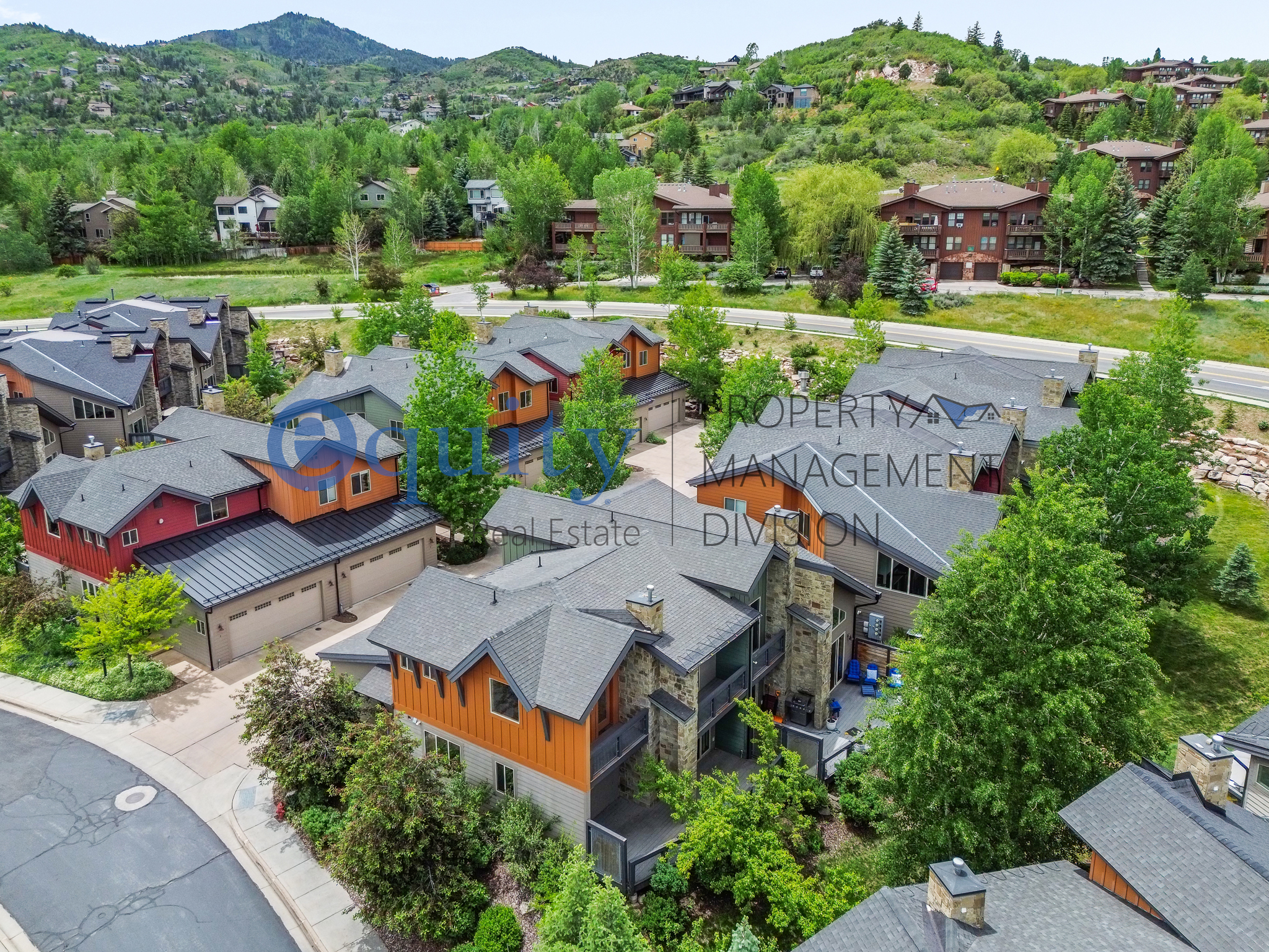 8143 Courtyard Loop