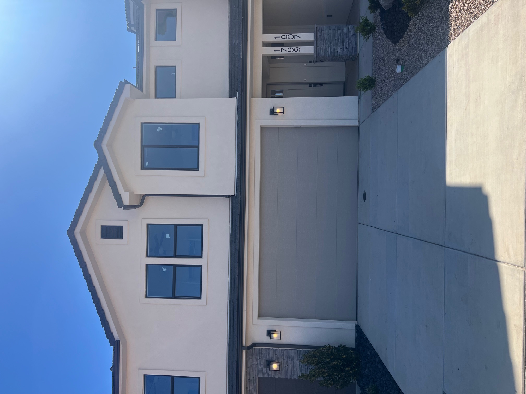 468 E Heritage Place Dr