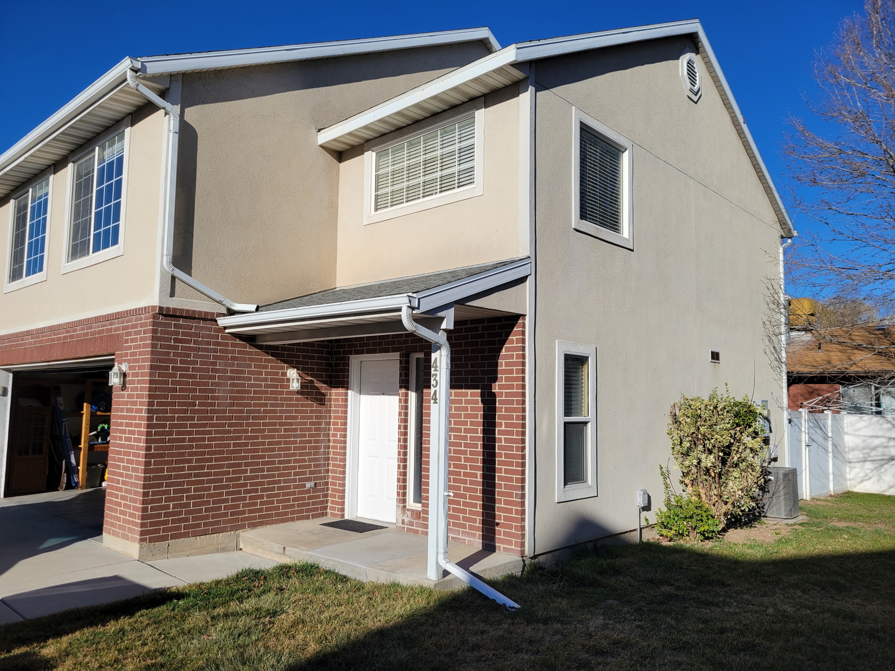 434 Penney Avenue South