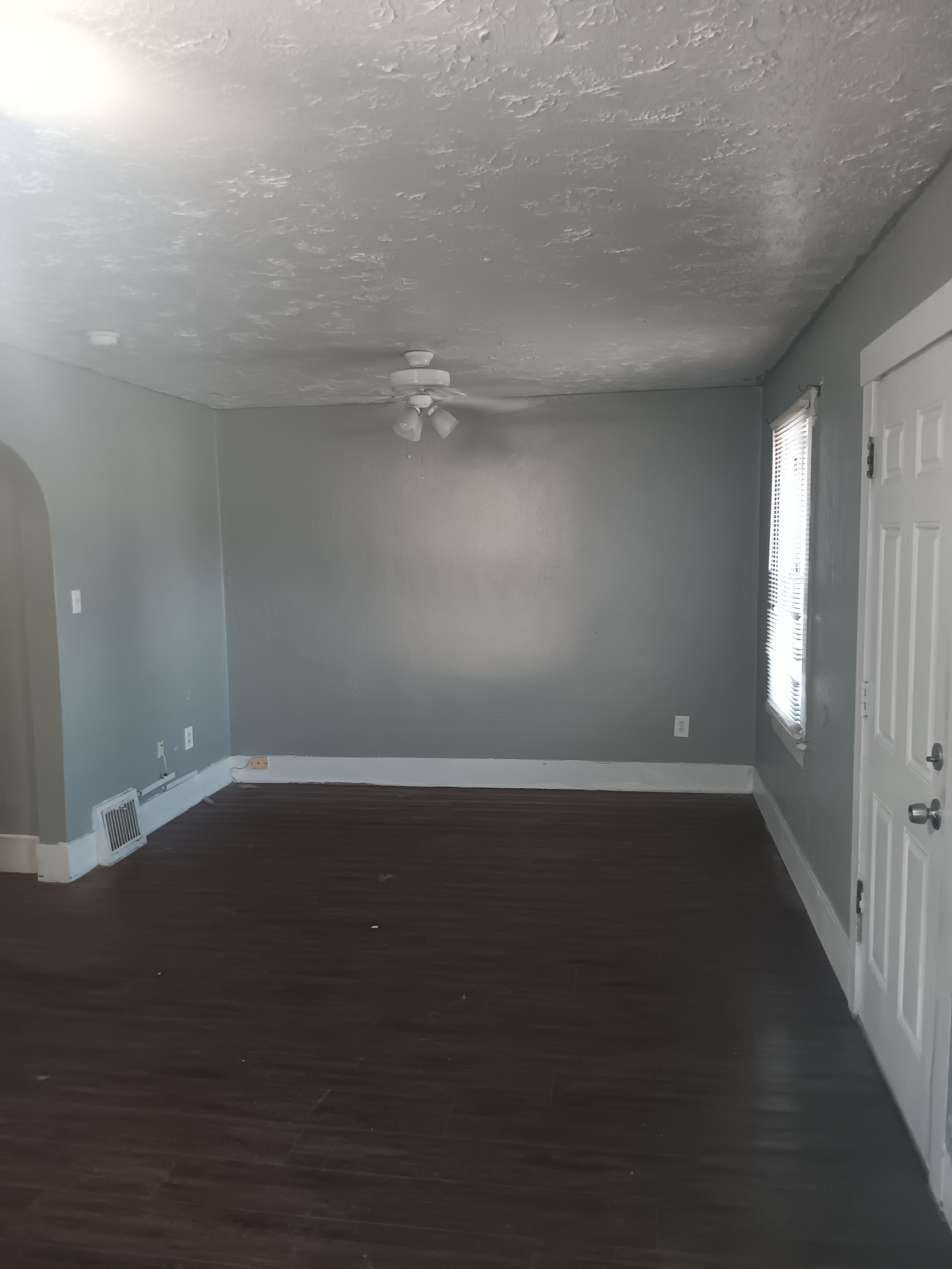 714 Oak St - 718