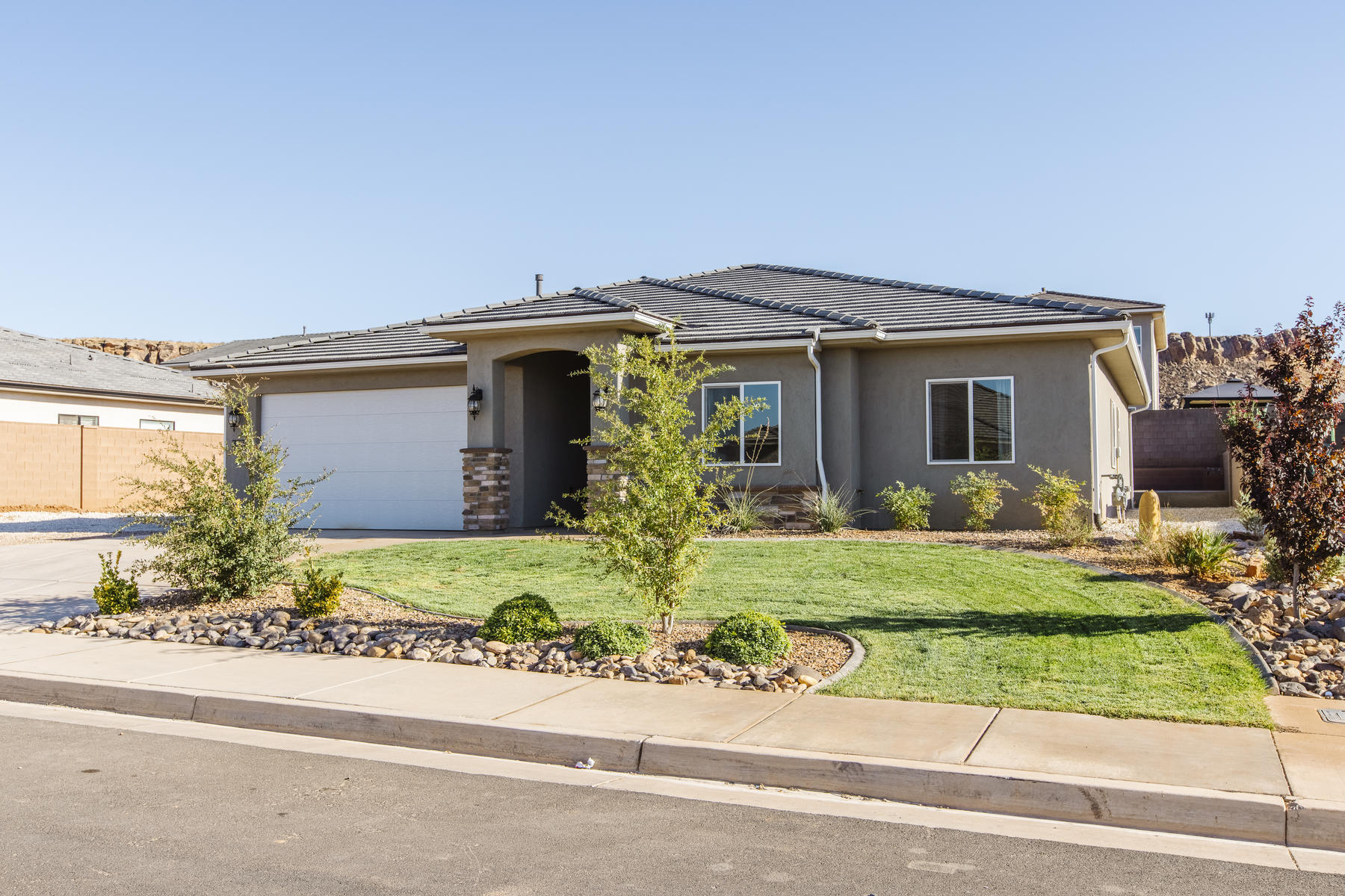 3338 E. Crimson Ridge Dr.