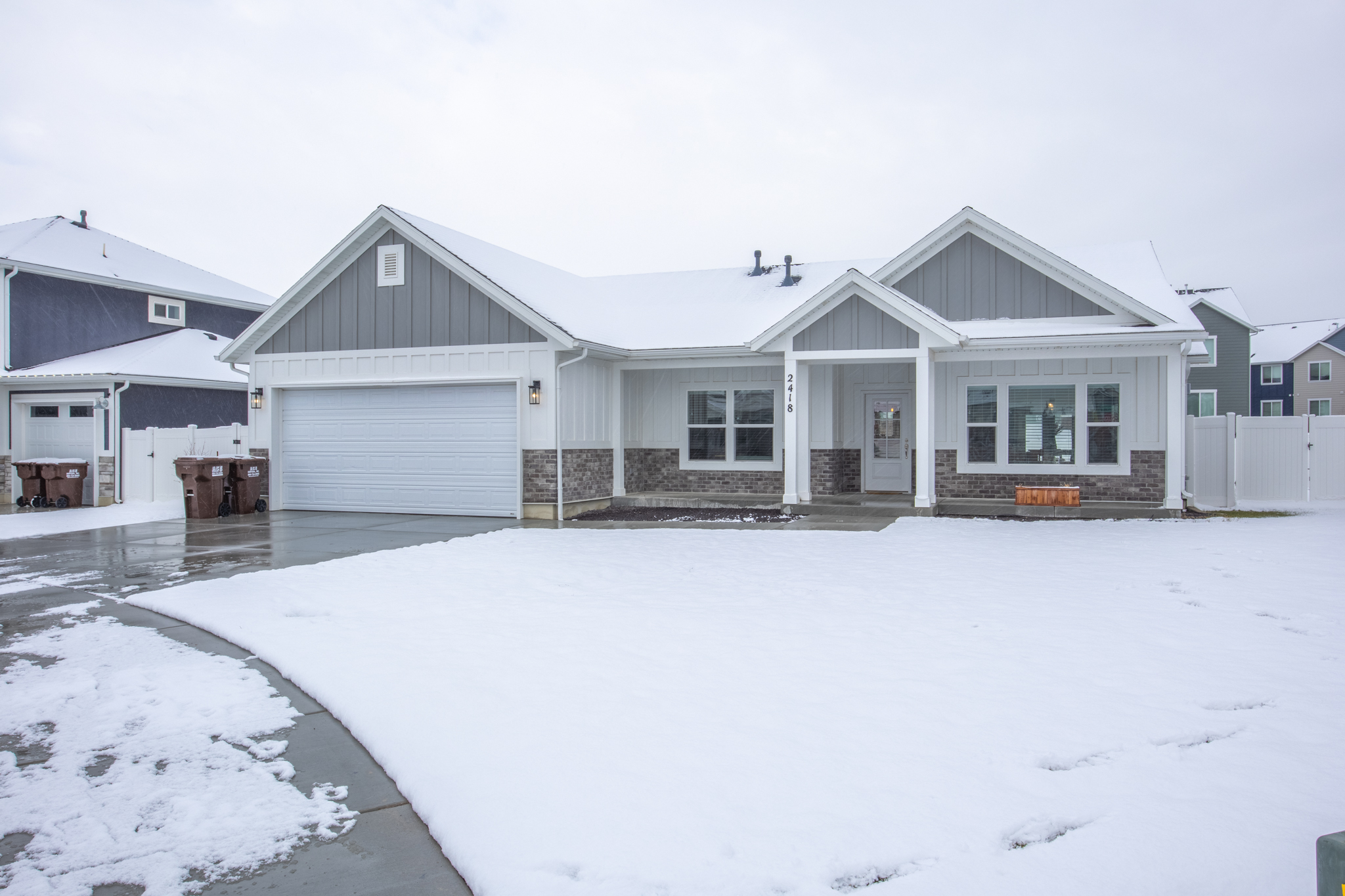 2418 W Glover Ln