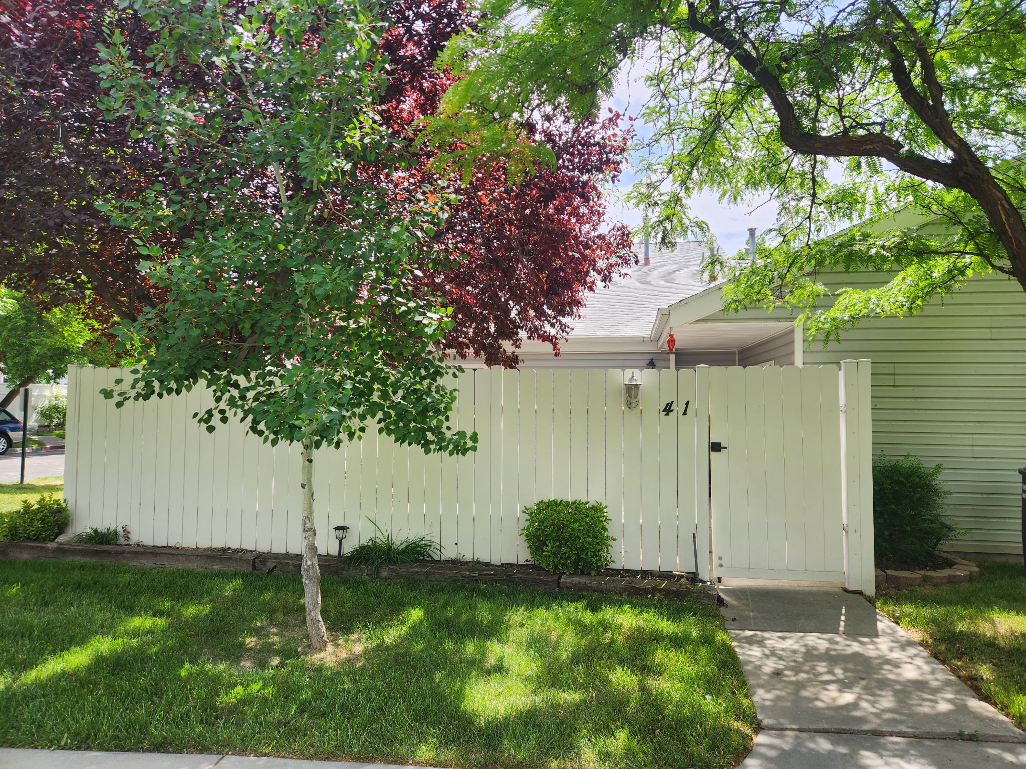 41 Millpond Drive - 1