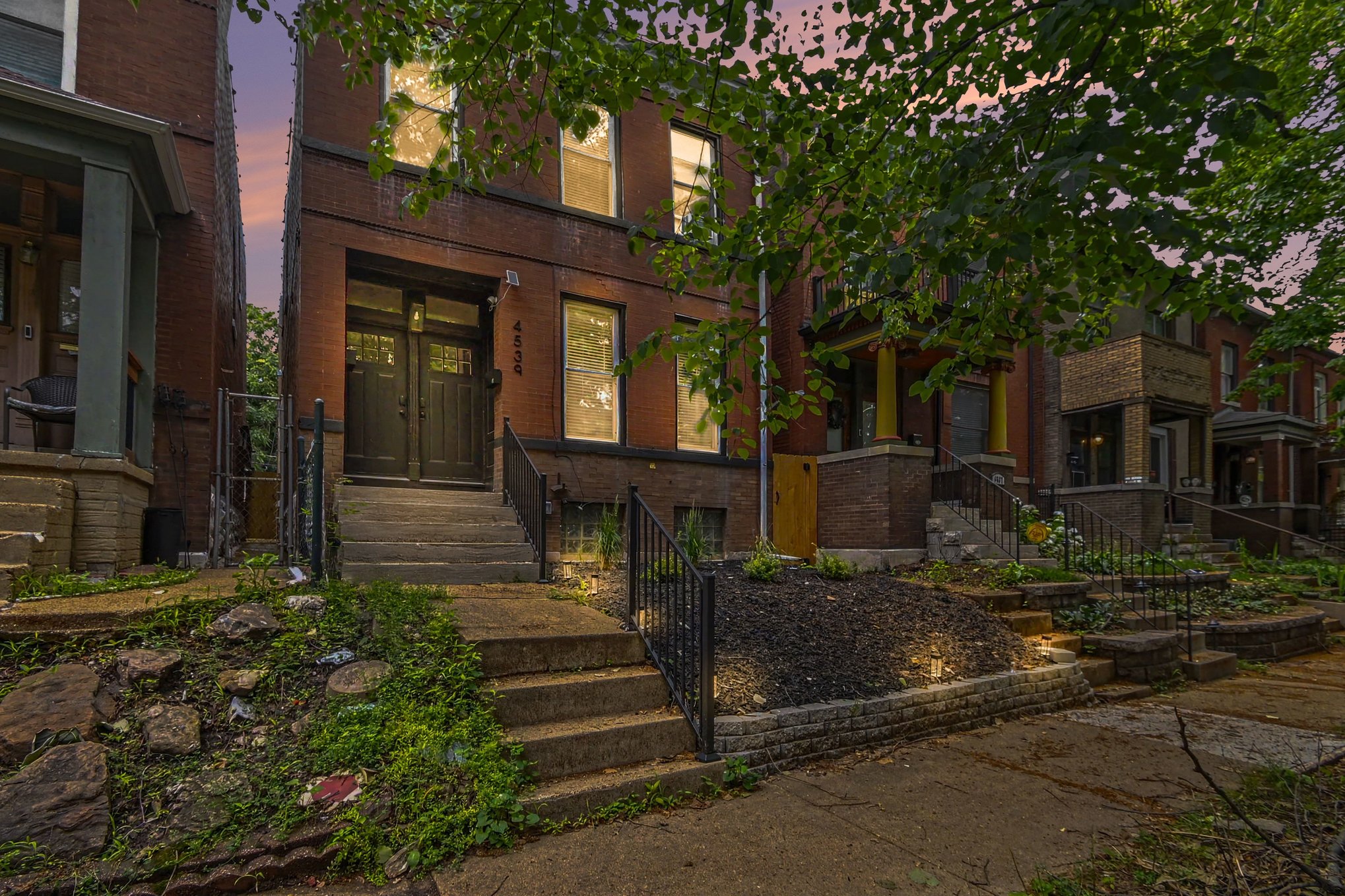 4539 Arco Avenue - 1