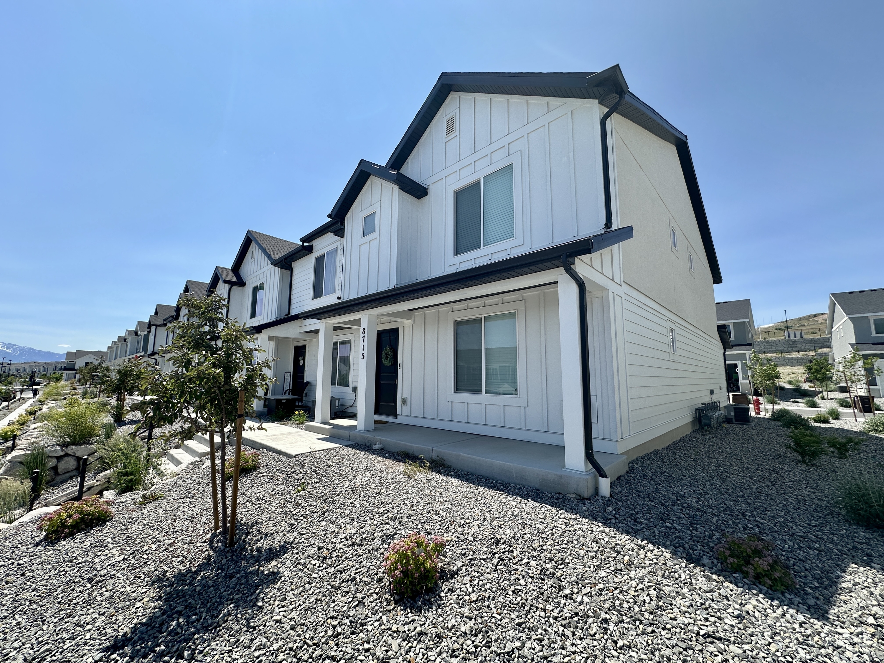 8715 W Addie Dr - 1