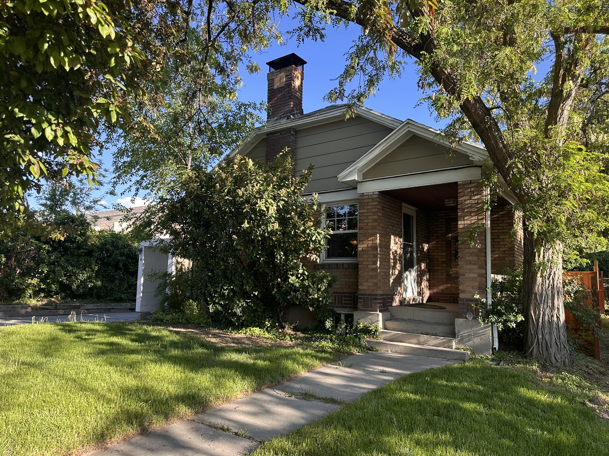 1272 E. Crandall Ave., #A