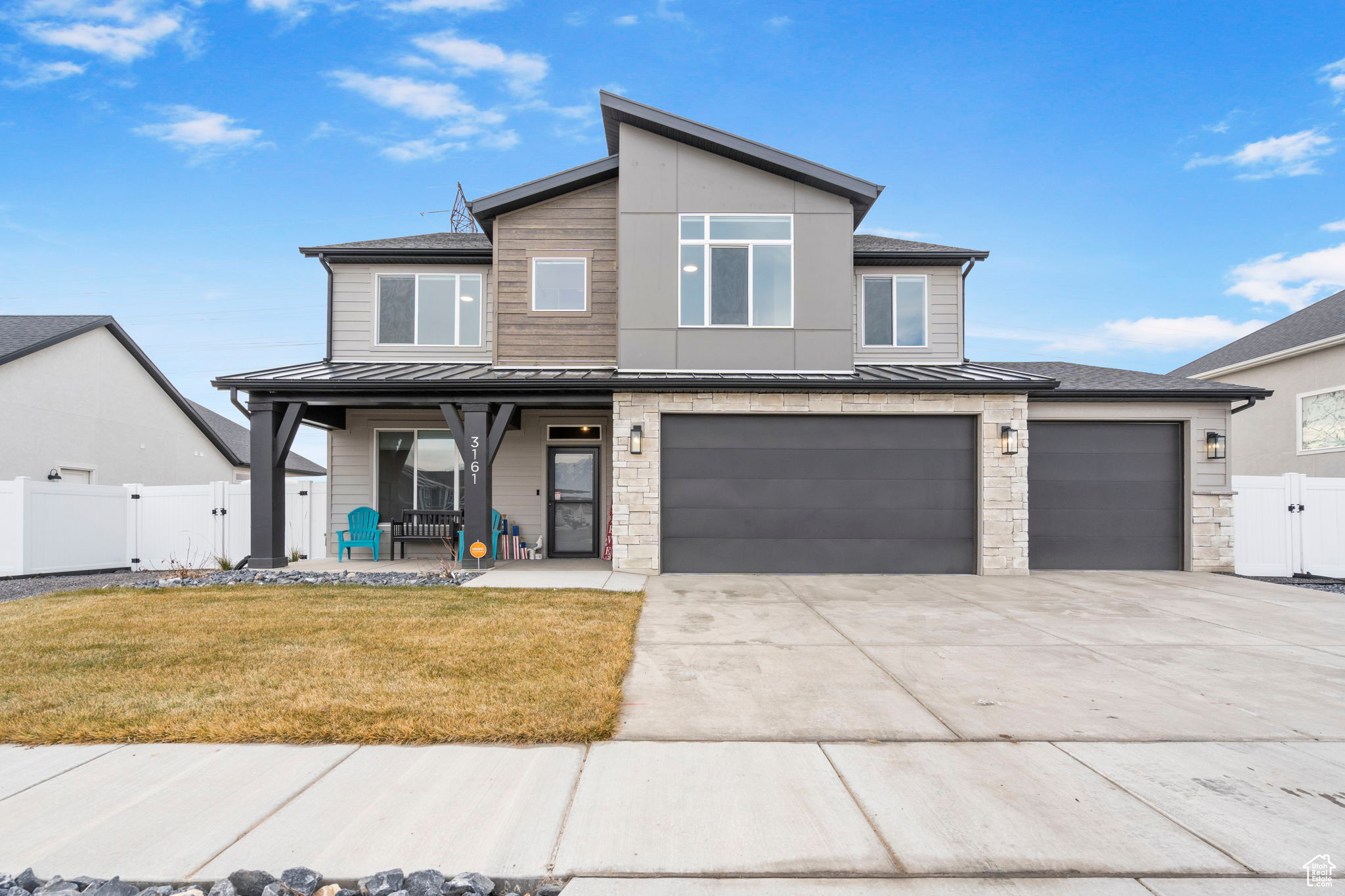 3161 N 3150 W