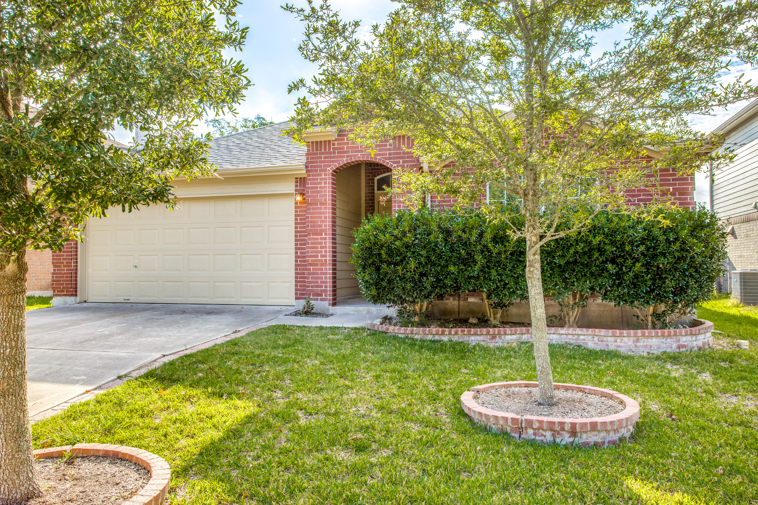 612 Arrowood Place